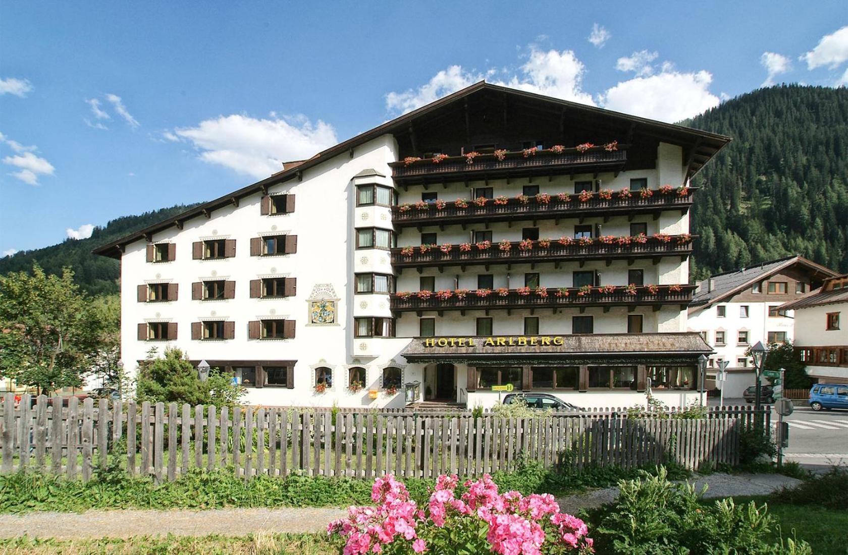 Heart Hotel Arlberg Σανκτ Αντόν αμ Άλμπεργκ Εξωτερικό φωτογραφία